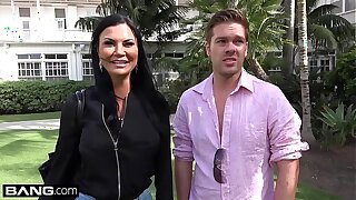 Jasmine Jae is a hot MILF with big tits and a pierced clit. A catch trio move up to A catch seashore where Jasmine exposes her pussy be worthwhile for A catch public to see!
